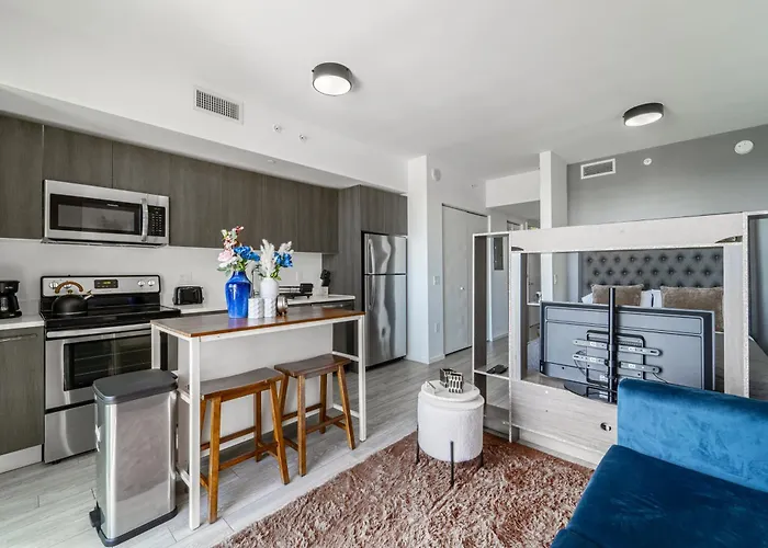 Devereaux Miami Luxury One-Bedroom And Studios