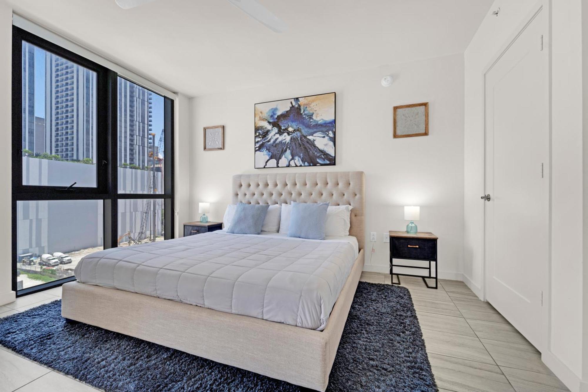 Devereaux Luxury One-bedroom And * Miami